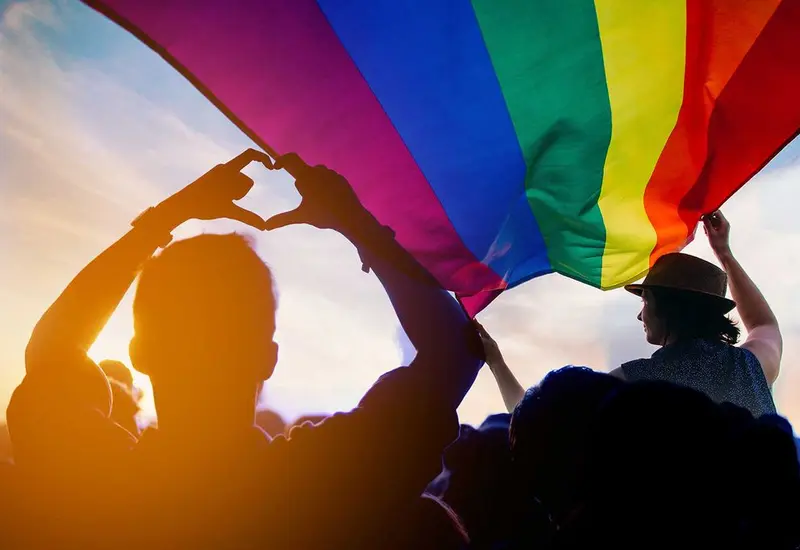 Restringen manifestaciones homosexuales en Qatar