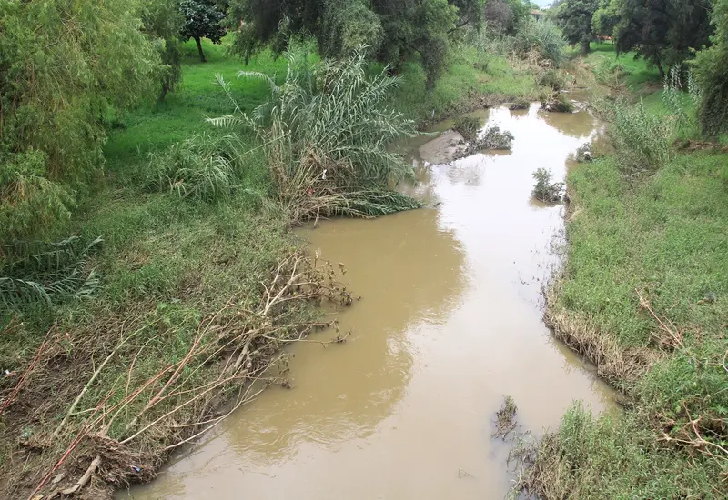 rio_contaminado