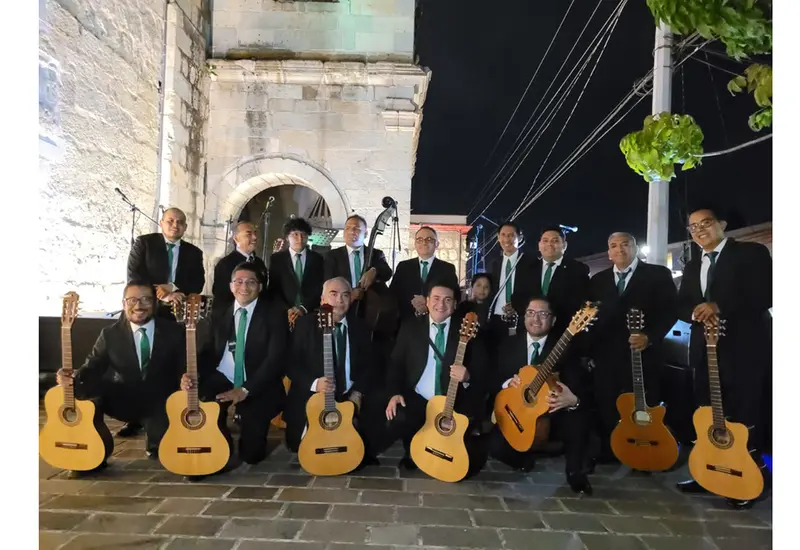 La rondalla tiene más de 40 años de trayectoria