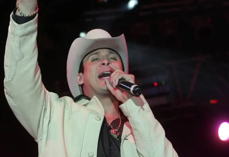 video_ultima_presentacion_valentin_elizalde