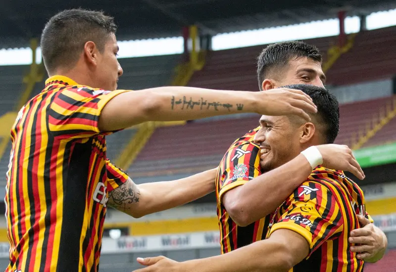 leones_negros_de_universidad_de_guadalajara 