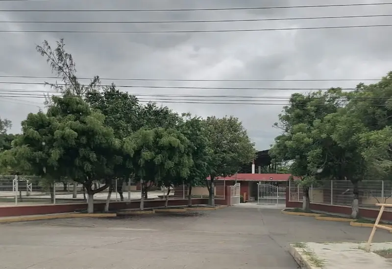 escuela_secundaria_simbolos_patrios_juchitan