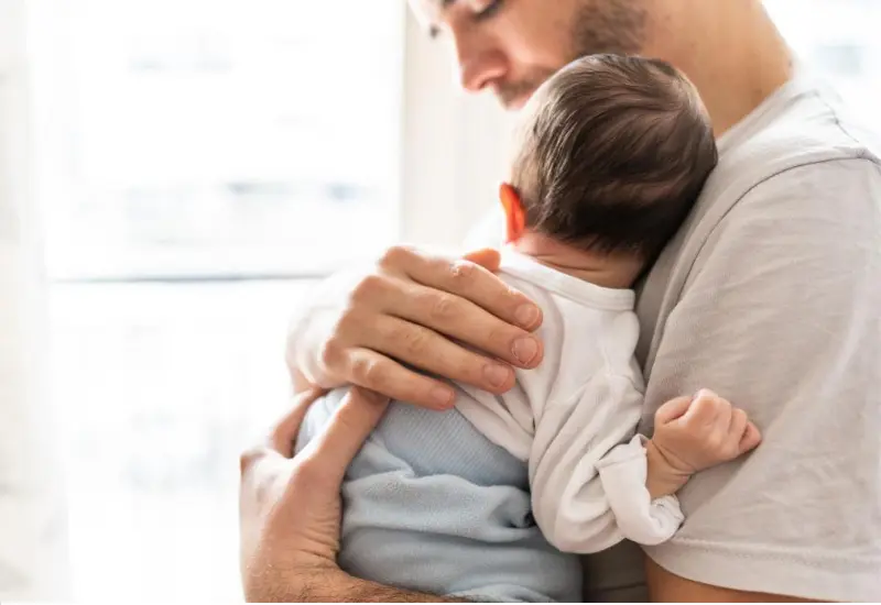 aprueban_diputados_mas_dias_licencia_paternidad