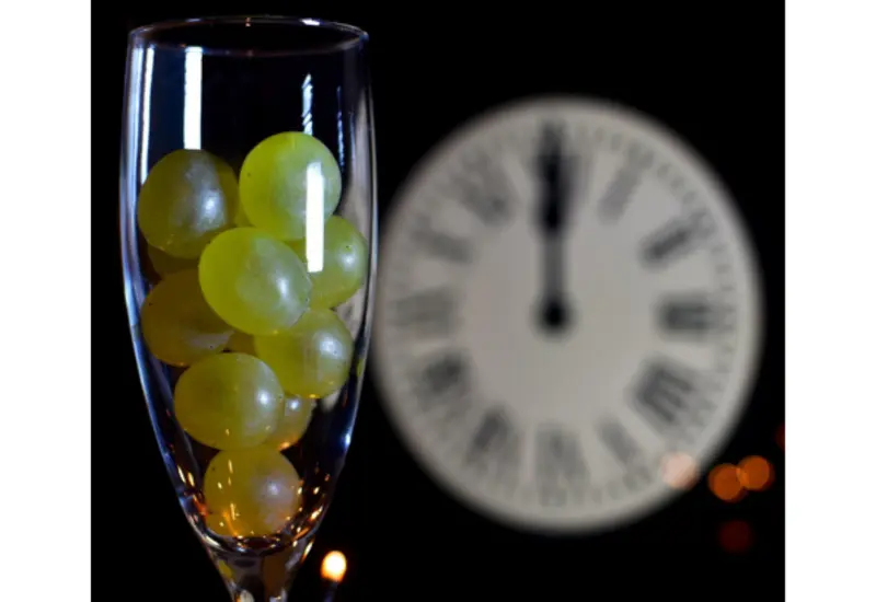 uva-fin-reloj