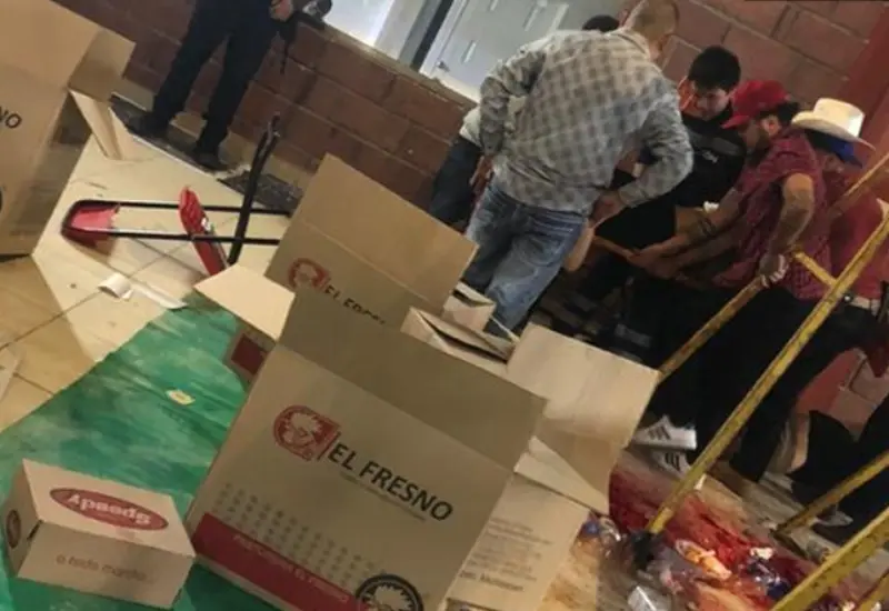 salon_de_fiestas_atacado