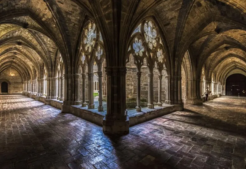 monasterio_pasillo