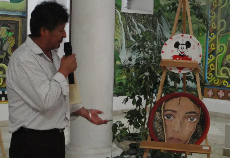 pintor_y_escultor_marcos_guzmán