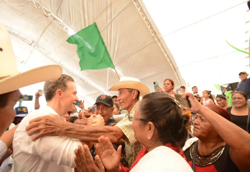 El candidato Velasco