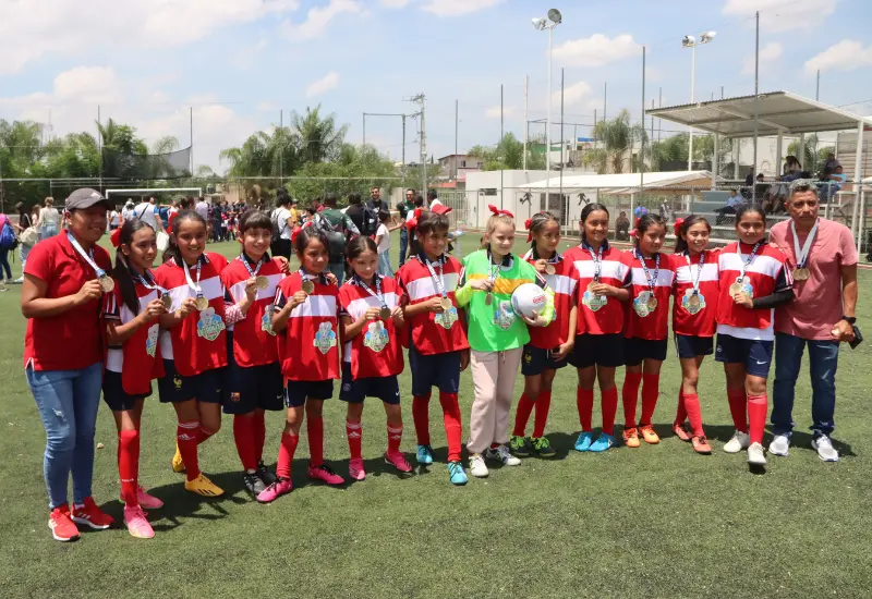 La escuela primaria Francisco J. Mugica se proclamó campeón el estatal de Futbolito Bimbo 2023