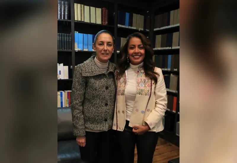 Mariana Benítez Tiburcio, junto a Claudia Sheinbaum