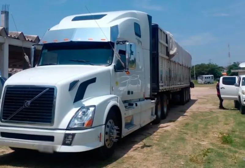 trailer_asegurado_en_tehuantepec