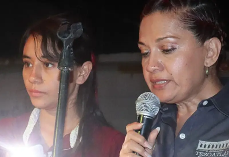 presidenta municipal de la Heroica Villa de Tezoatlán 