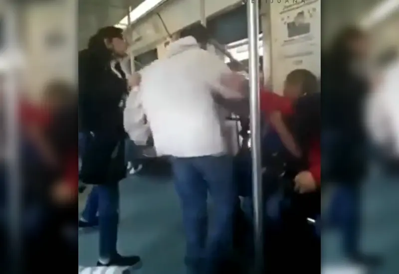 ciego_es_bajado_de_transporte