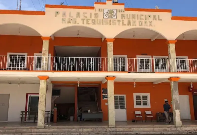 Palacio municipal de Magdalena Tequisistlán