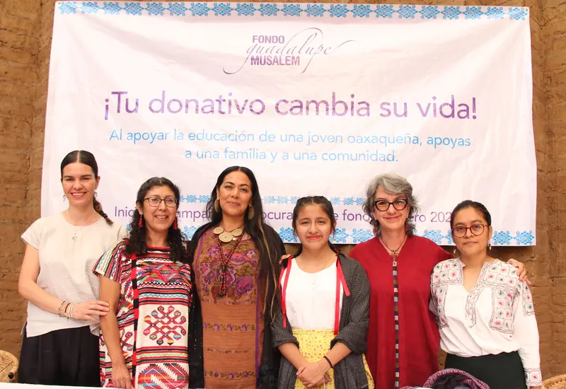 lila_downs_impulsora_becas_fgm