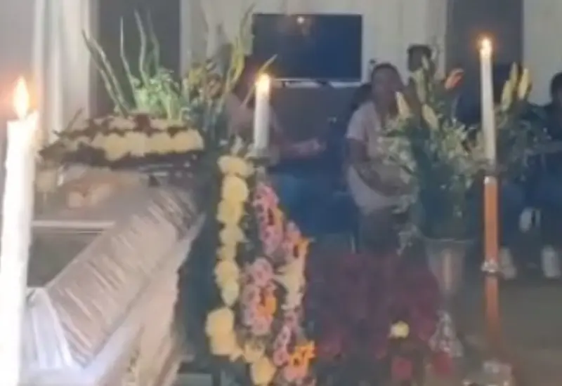 funeral_jesus_angel