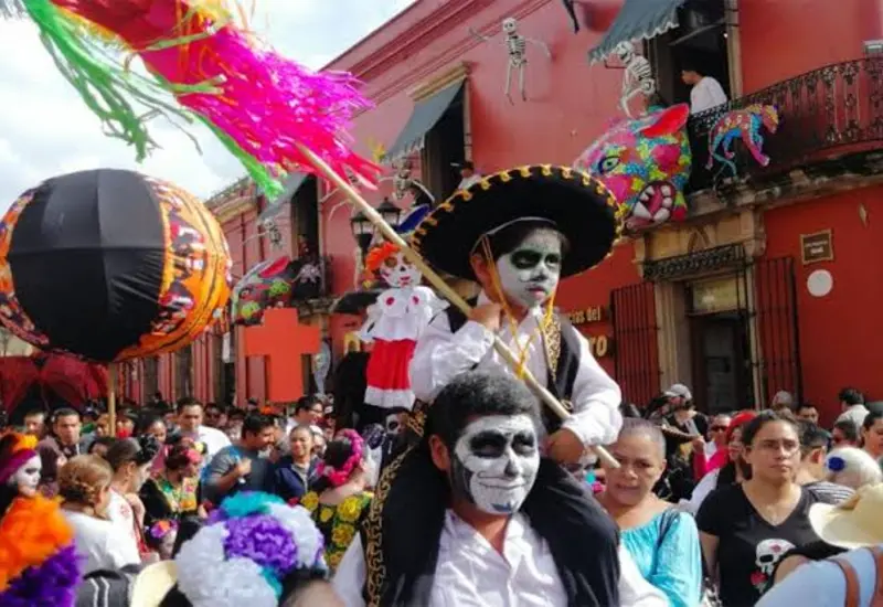 Realizarán primera comparsa inclusiva para niños con autismo en Oaxaca