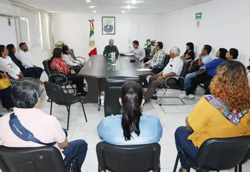 eduardo_pinacho_jueces_secretarios
