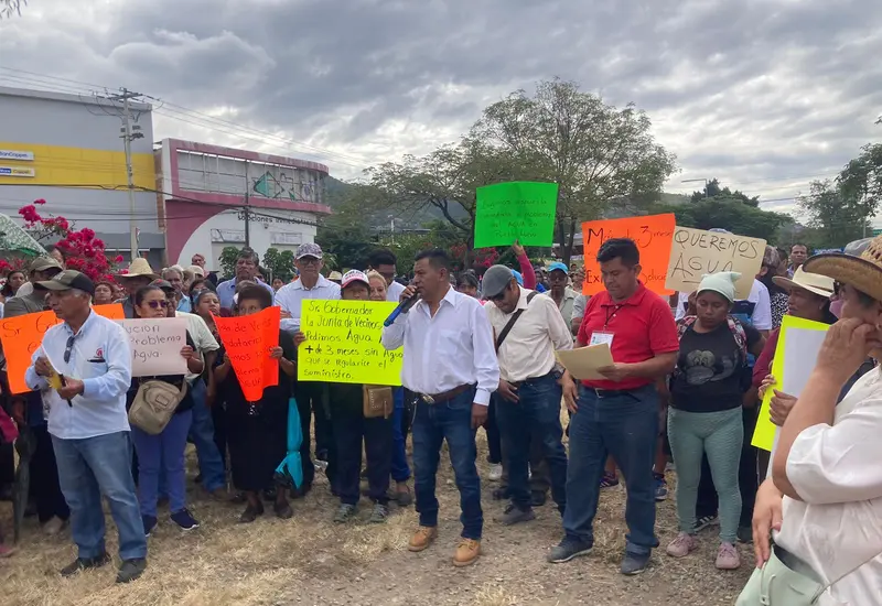 protestan_vecinos_pueblo_nuevo