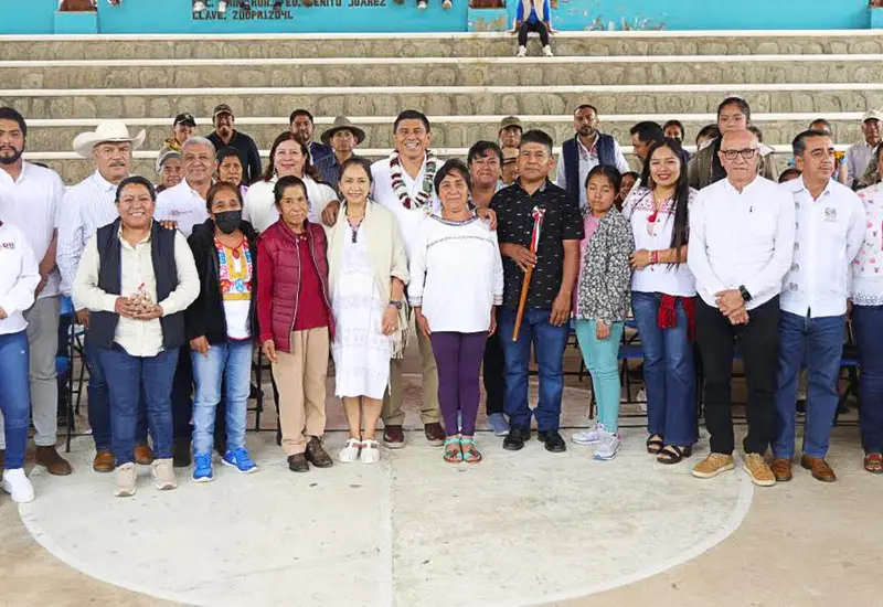 salomon_jara_autoridades_yavesia_oaxaca