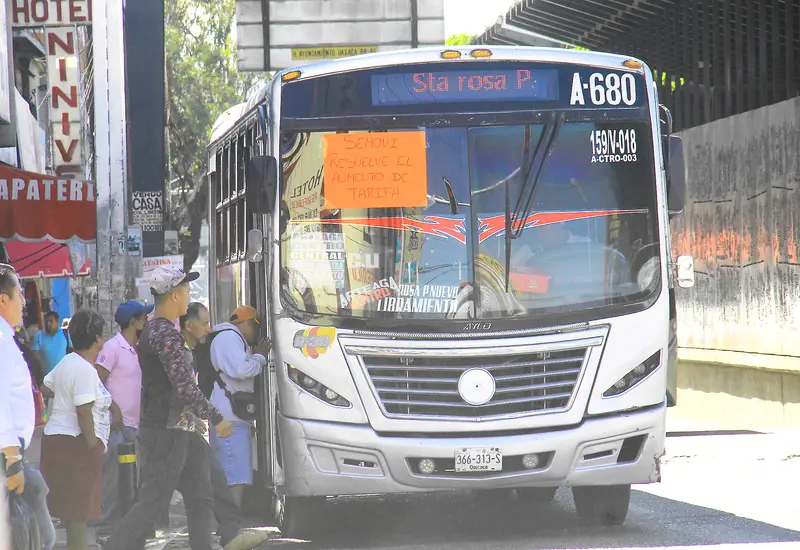 denuncian_anomalias_choferes_transporte_publico