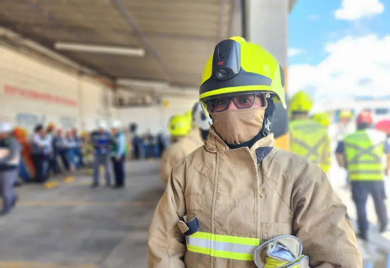 Linda Dora, 25 años