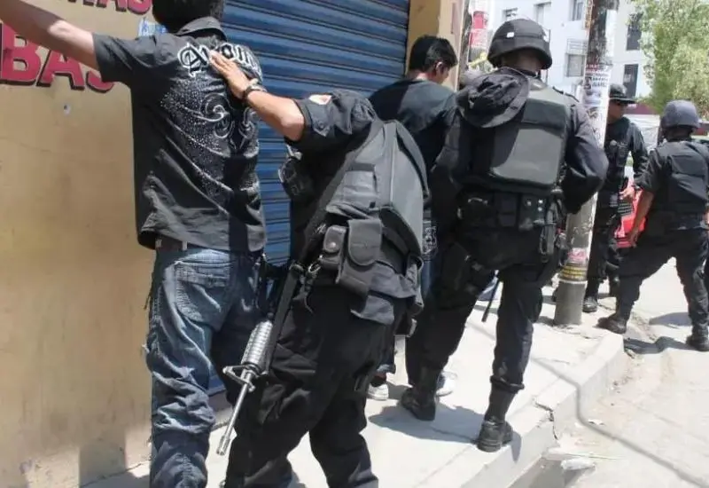 Agentes de Seguridad
