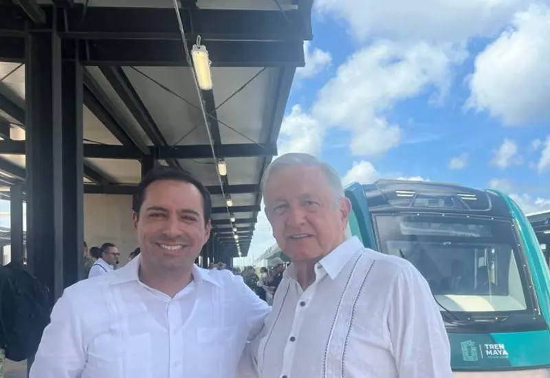gobernador_vila_lopez_obrador_tren