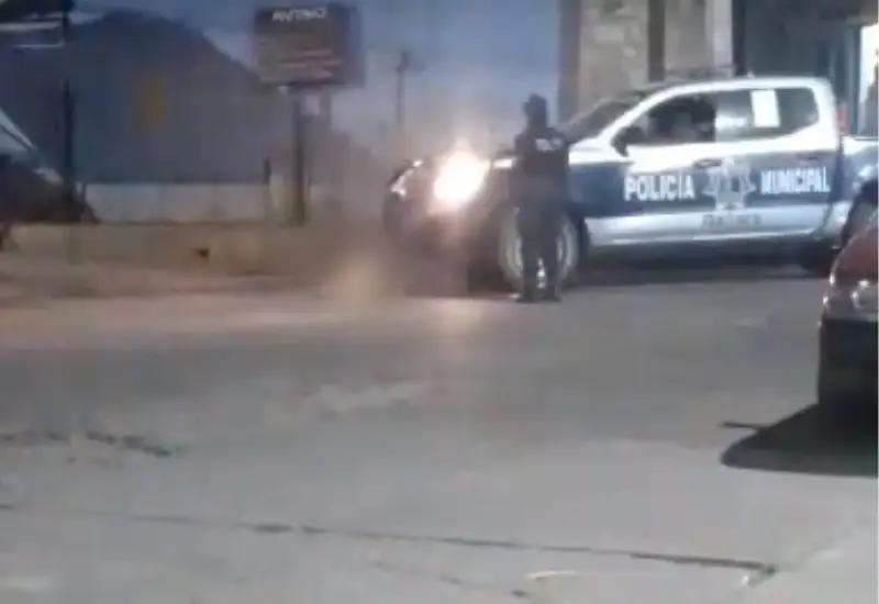 patrulla_atropella_perrito_ocotlan