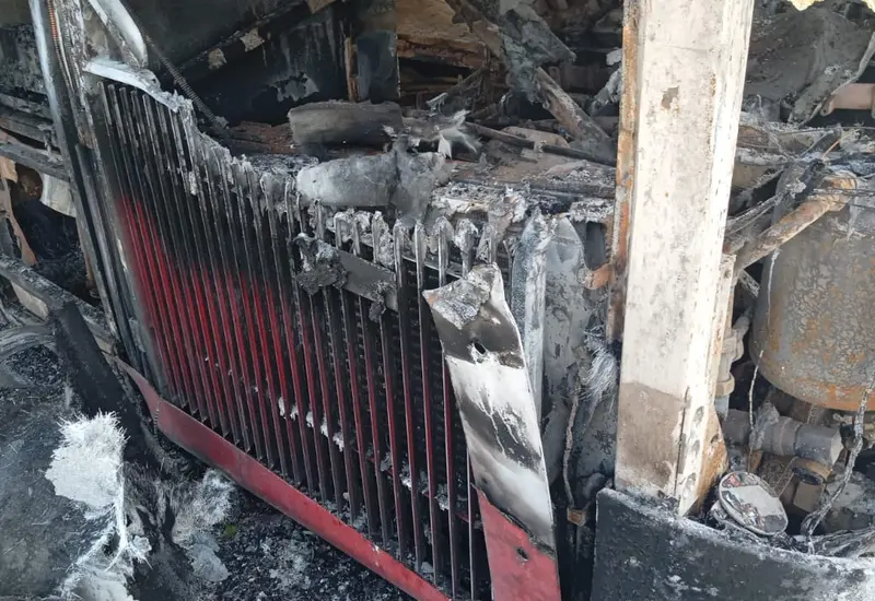roja-autobus incendio2