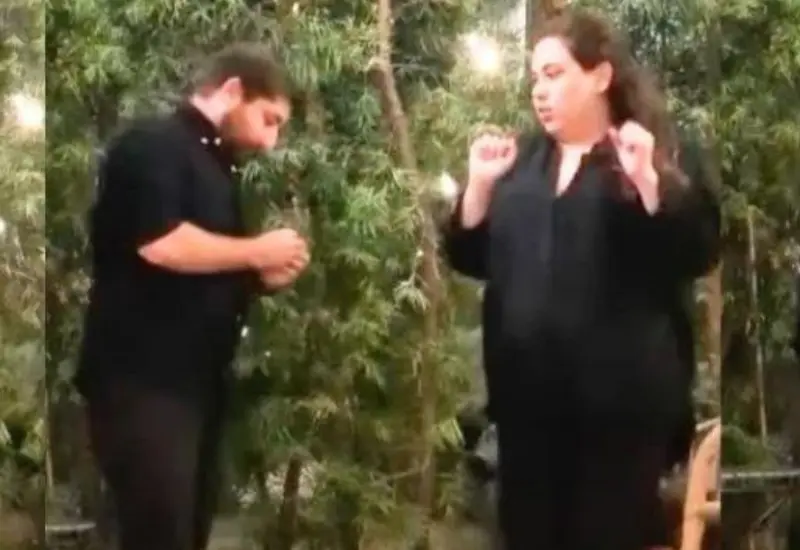 huye_de_propuesta_de_matrimonio