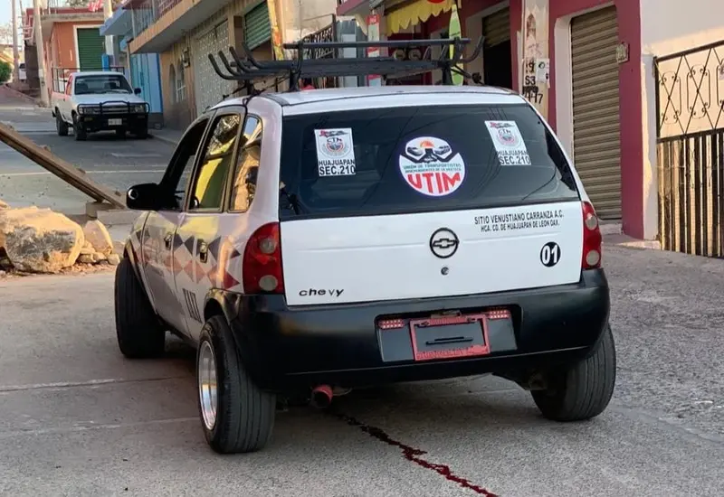 sujetos_ultiman_taxista