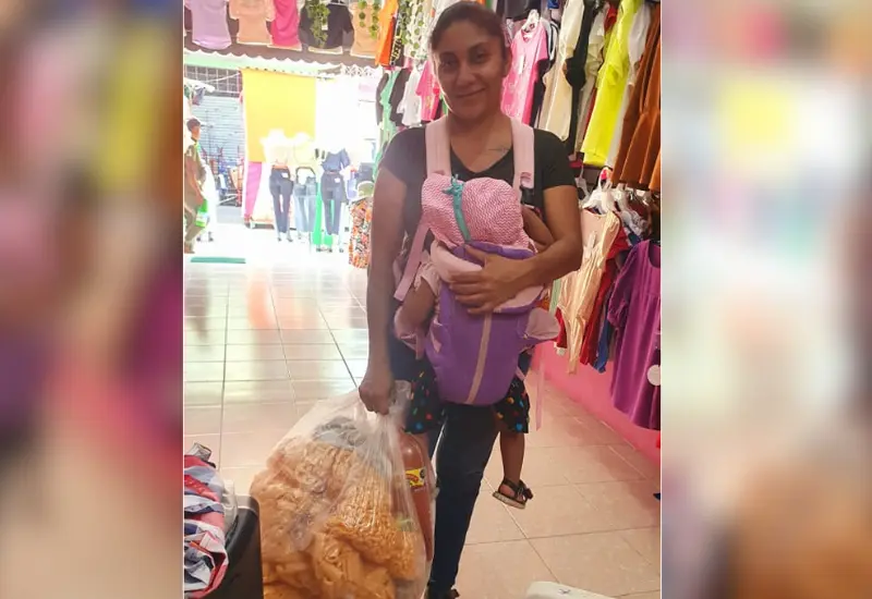 critica_vendedora_chicharrines_ladymugrosa