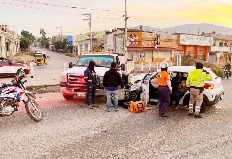 En jurisdicción de la colonia González Guardado, Zaachila, ocurrió el percance.
