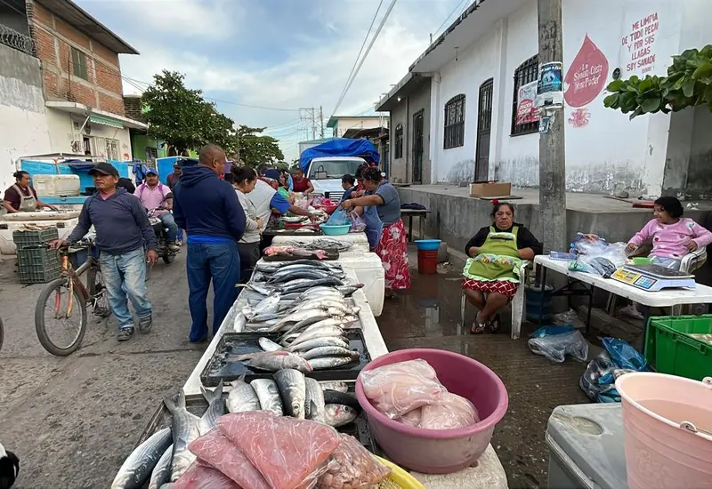 Las familias ya preparan las compras para celebrar la Navidad.