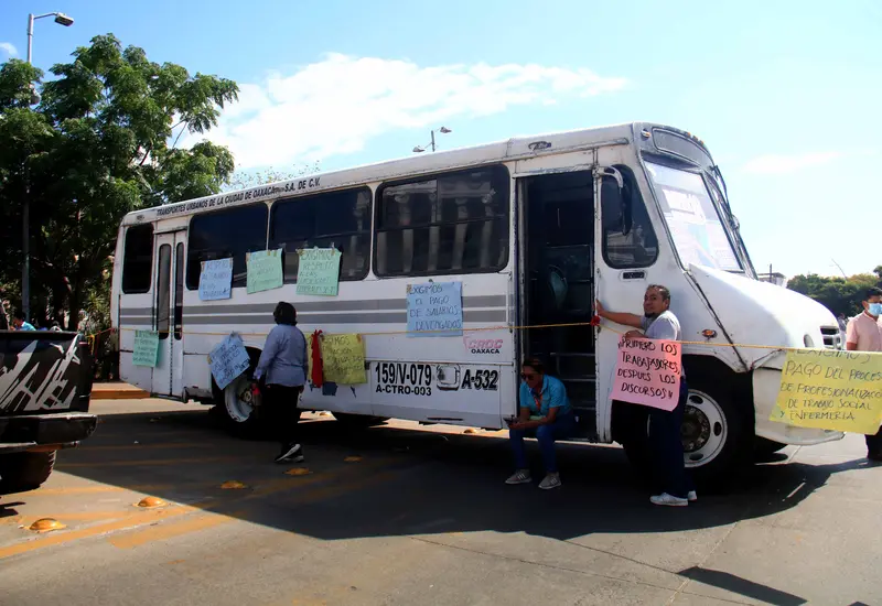 Los trabajadores de Salud y burócratas tomarán casetas, plazas comerciales y espacios del gobierno estatal en la capital y todo el estado de Oaxaca.
