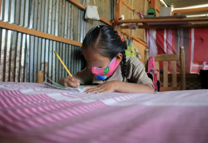 educacion_basica_estudiantes_pobreza_oaxaca