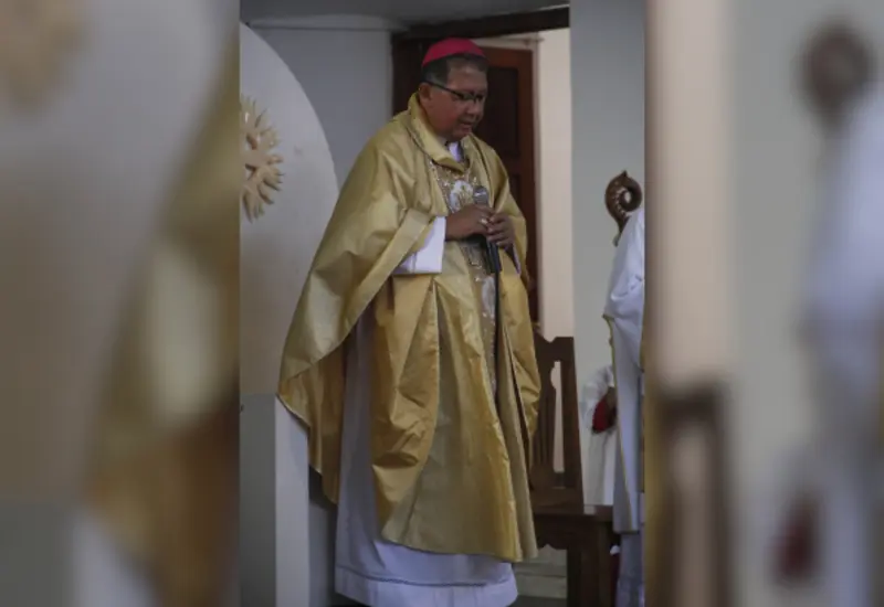 Monseñor Crispín Ojeda Márquez es originario de Tecomán, Colima.