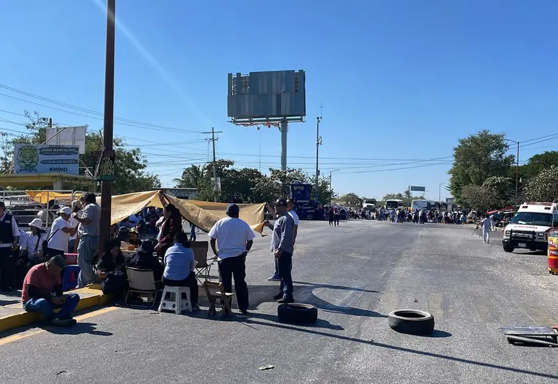 Los trabajadores sostienen que no les han pagado.
