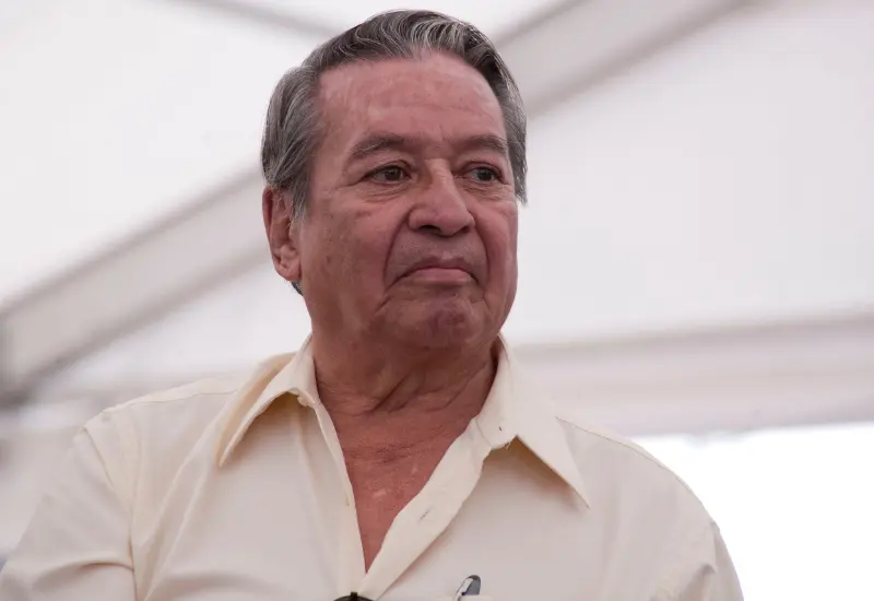 fallece_escritor_jose_agustin