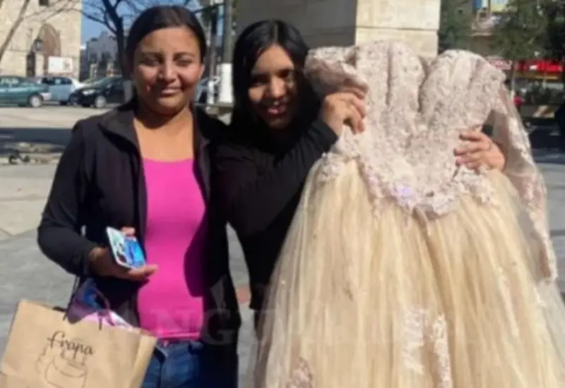 adolescente_baila_vals_recibe_vestido