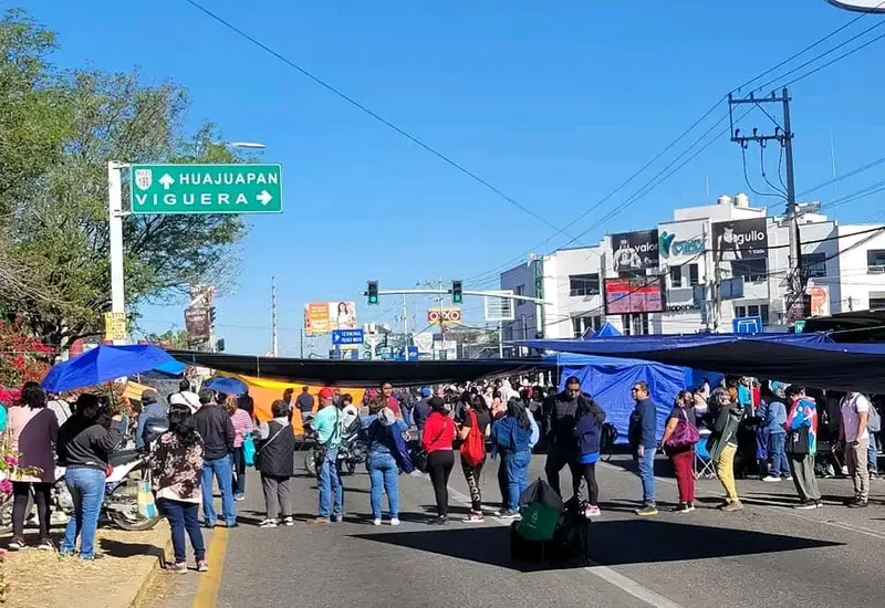 bloqueos_carreteros_magisterio_oaxaca 