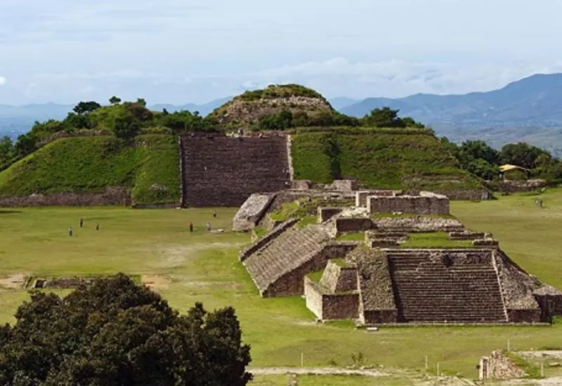 monte-alban