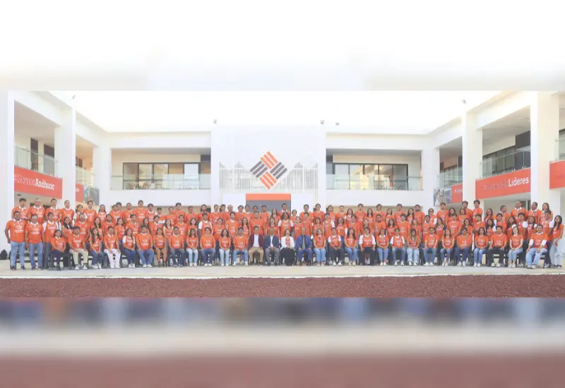 uniforme-anahuac