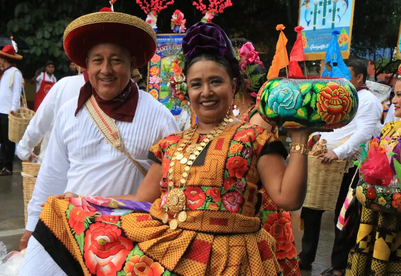 Desfile-delegaciones-guelaguetza-2024-oaxaca