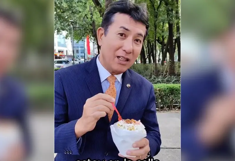 embajador_japon_mexico_come_esquites