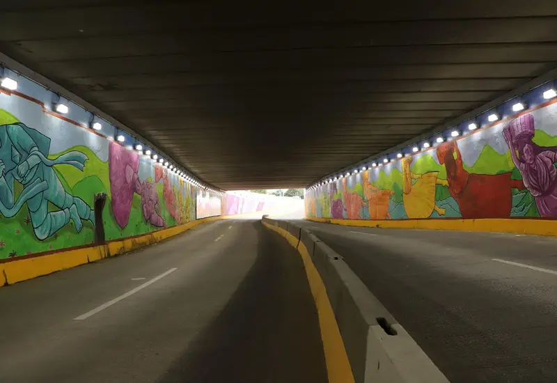 inauguran_mural_paso_desnivel_cinco_señores