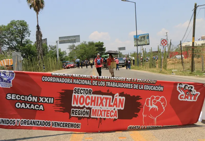 SECC 22-ACCESO AL AEROPUERTO-oaxaca