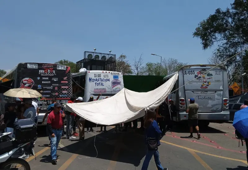bloqueo-aeropuerto-oaxaca3