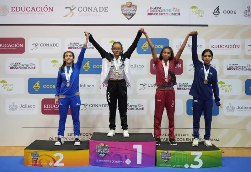 podio_luchadoras_oaxaqueñas